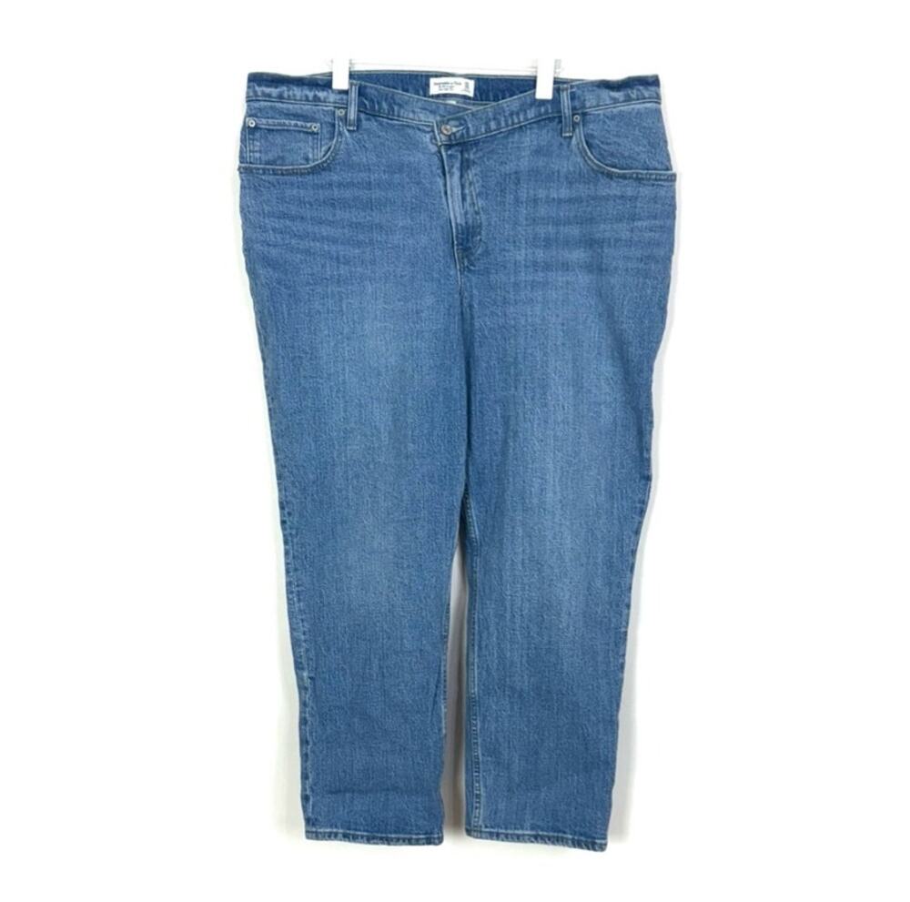 Abercrombie Curve Love 90s Straight Ultra High Rise Jeans